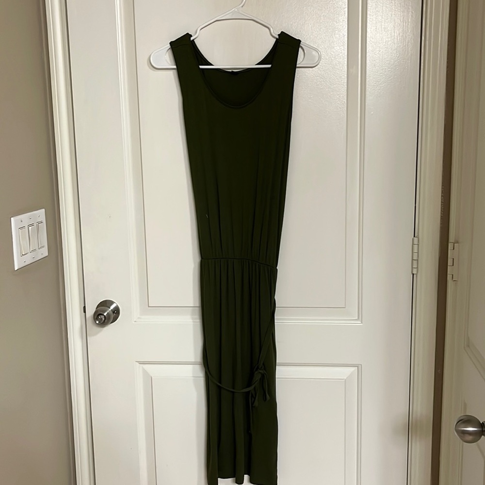 Olive green Maxi dress size small worn once